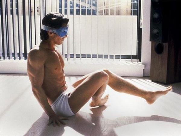 Кликните для перехода на статью christian-bale-2000.jpg