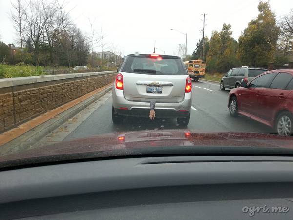 Кликните для перехода на статью helloween-car.jpg