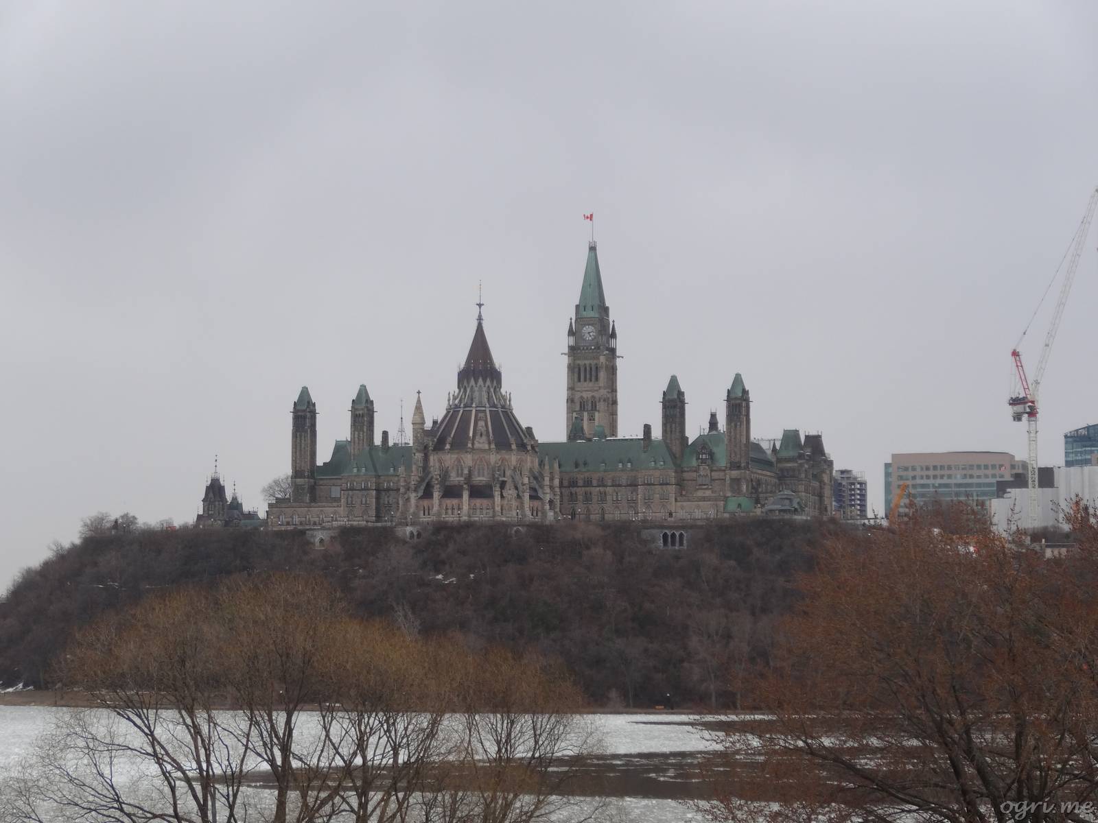 omq45_ottawa-view-parliament