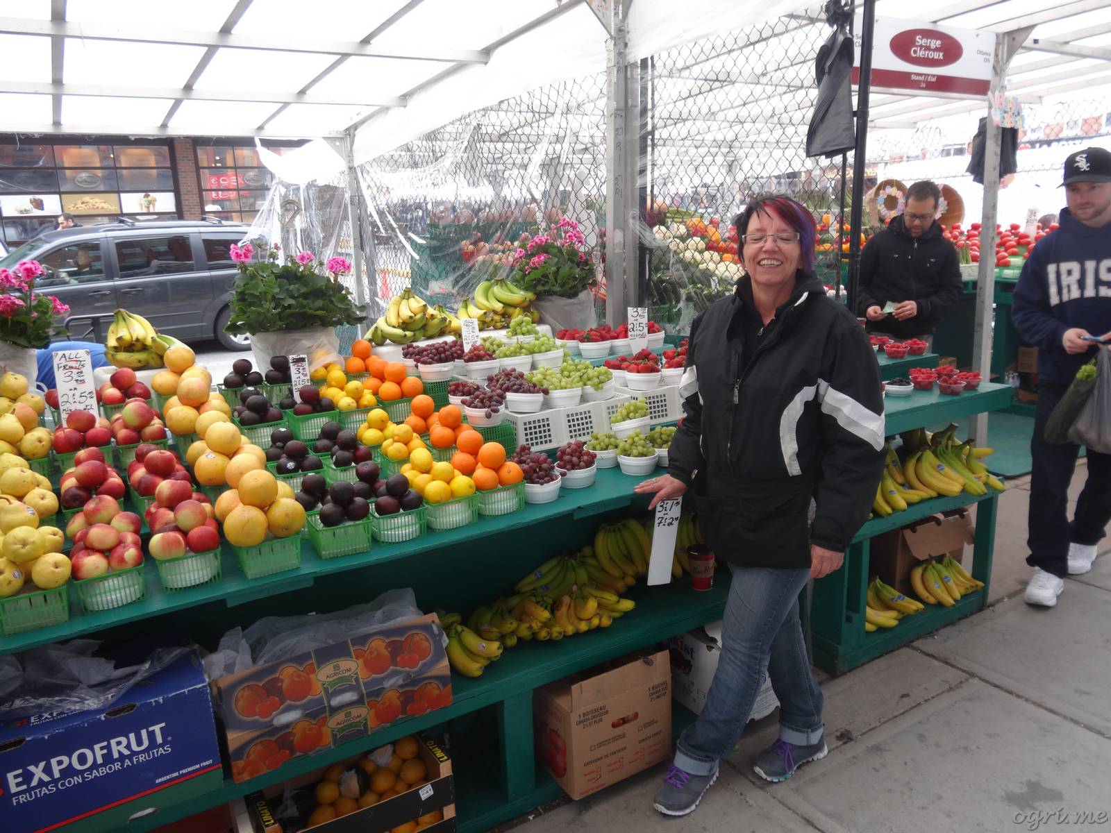 omq53_ottawa-market-paris-owner